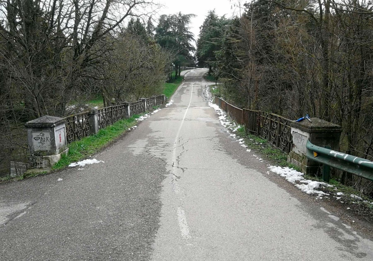 El nuevo puente de las Corazas aumentará su ancho de vía y tendrá aceras
