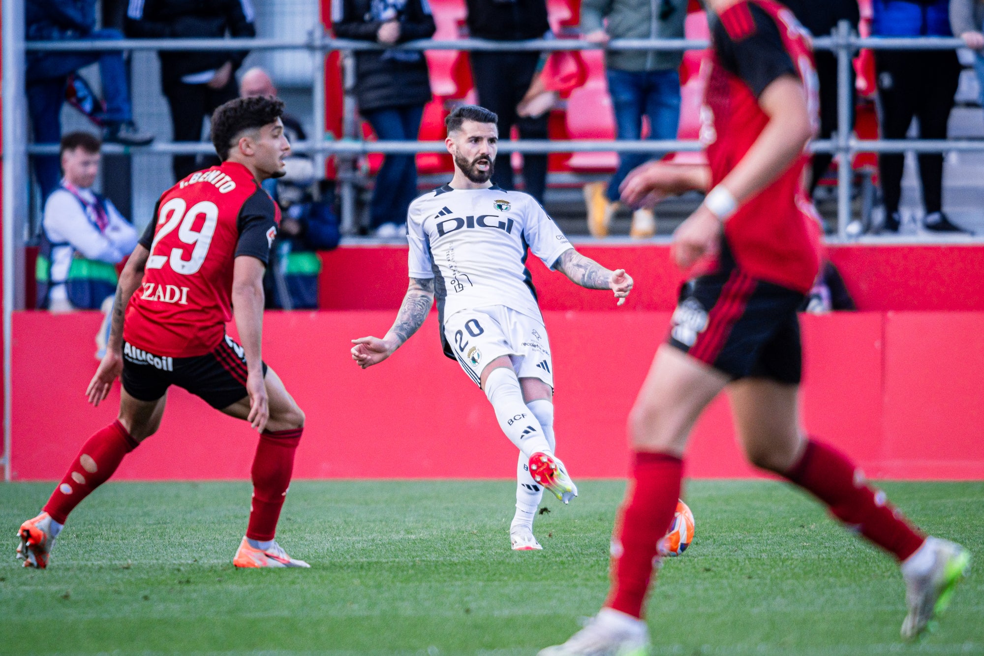 La derrota del Burgos CF en el derbi, en imágenes