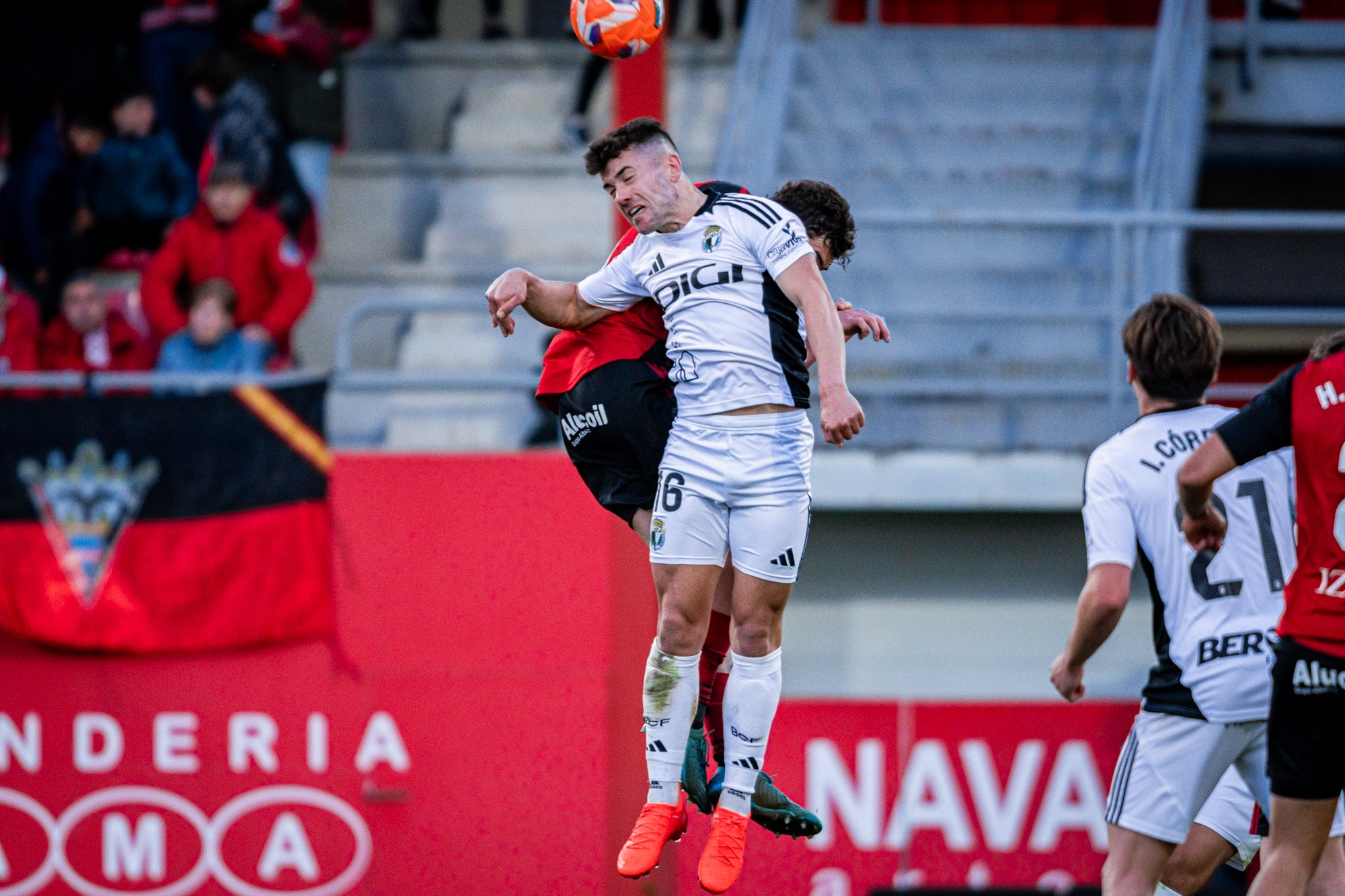 La derrota del Burgos CF en el derbi, en imágenes