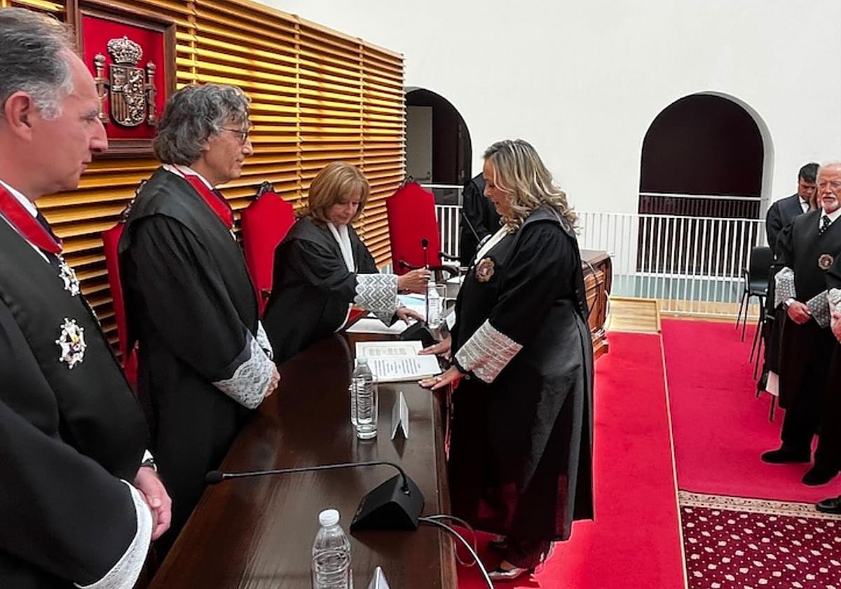 Blanca Subiñas ha jurado su cargo esta mañana en el Palacio de Justicia.
