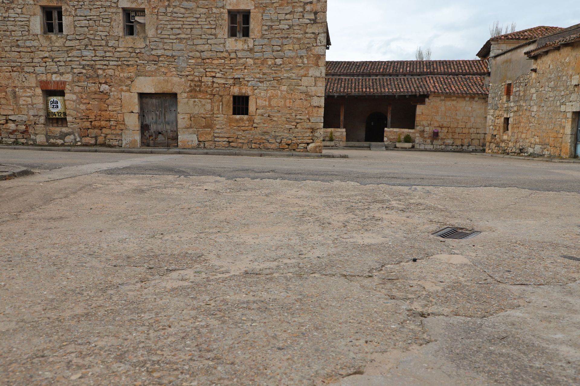 El mal estado de las calles de Villanueva Matamala, en imágenes