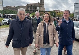 El delegado de la Junta, Roberto Saiz; la consejera Corral; y el presidente de la Diputación Boja Suárez.