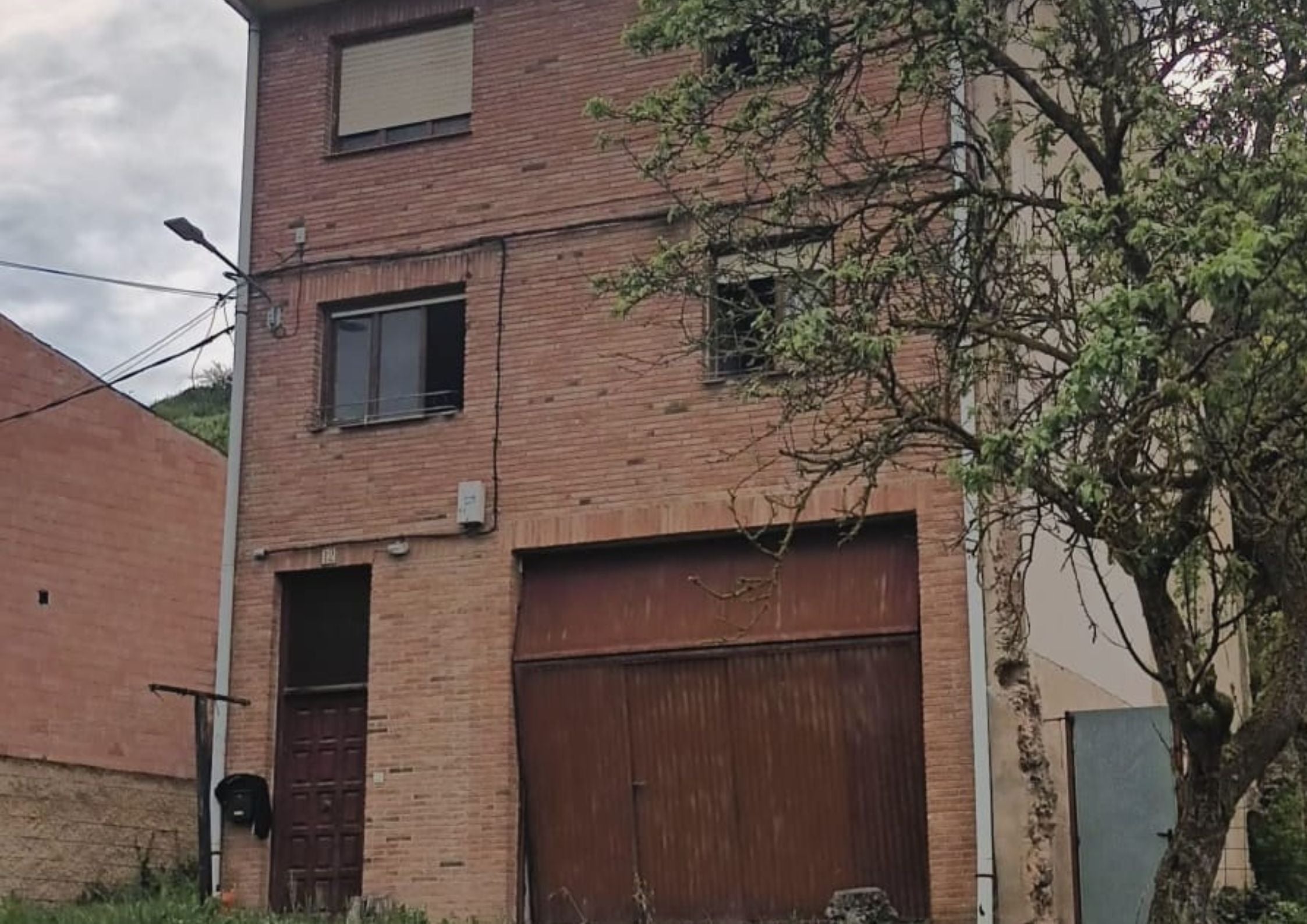 Miedo e inquietud en San Miguel de Pedroso por la reciente llegada de okupas