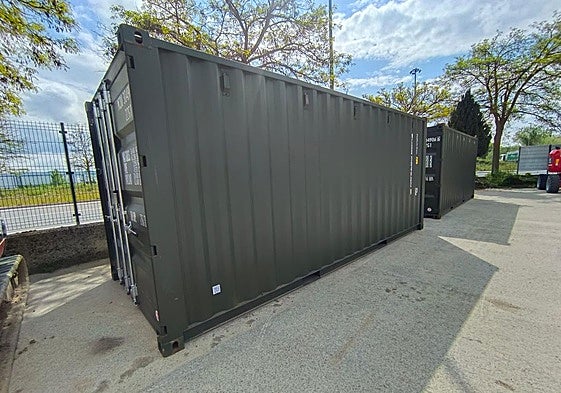 Uno de los contenedores marítimos de Sumial.