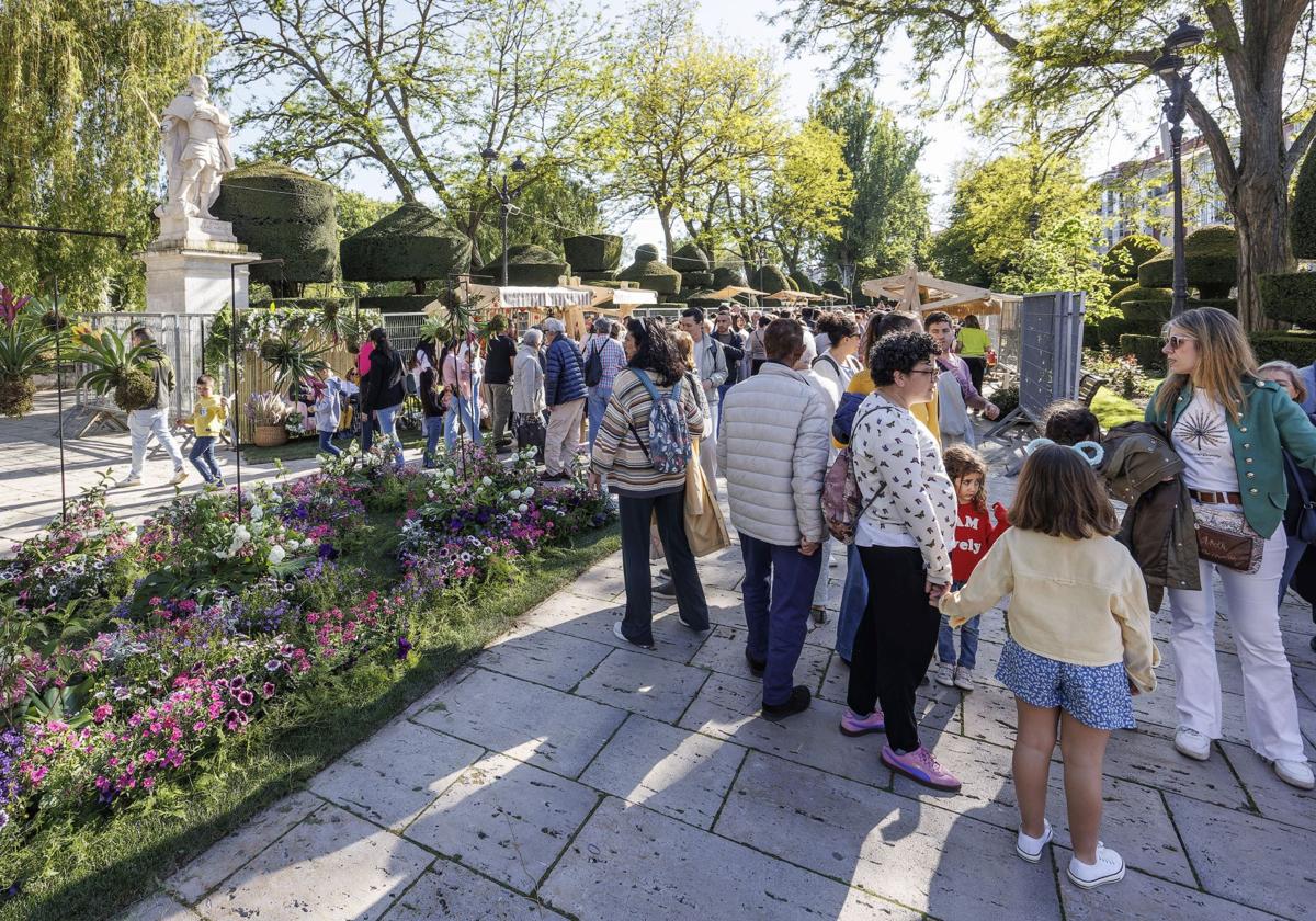 Inauguración de la Fiesta de las Flores de Burgos.