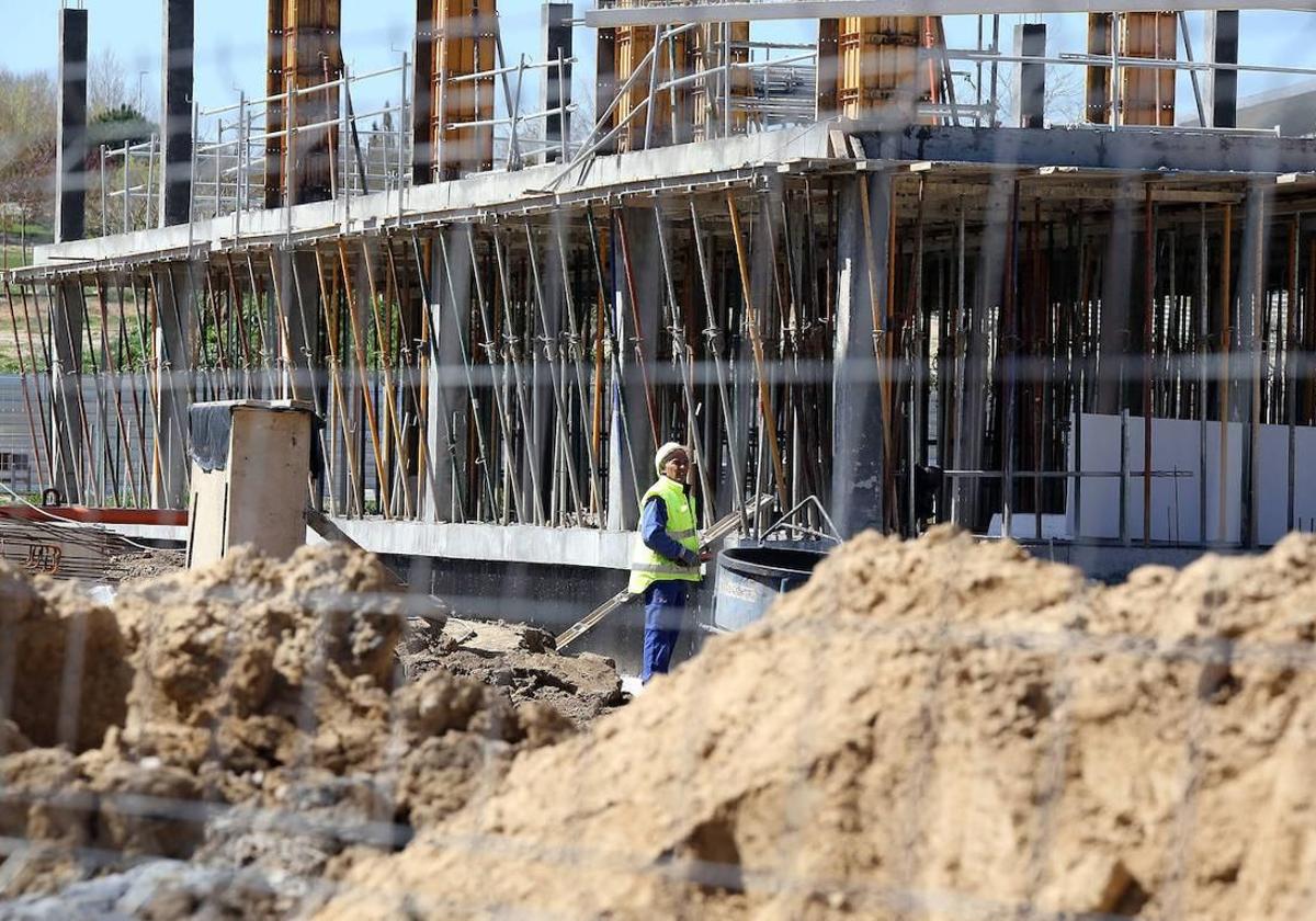 30 constructoras analizan en Burgos su futuro a través de la Formación Profesional