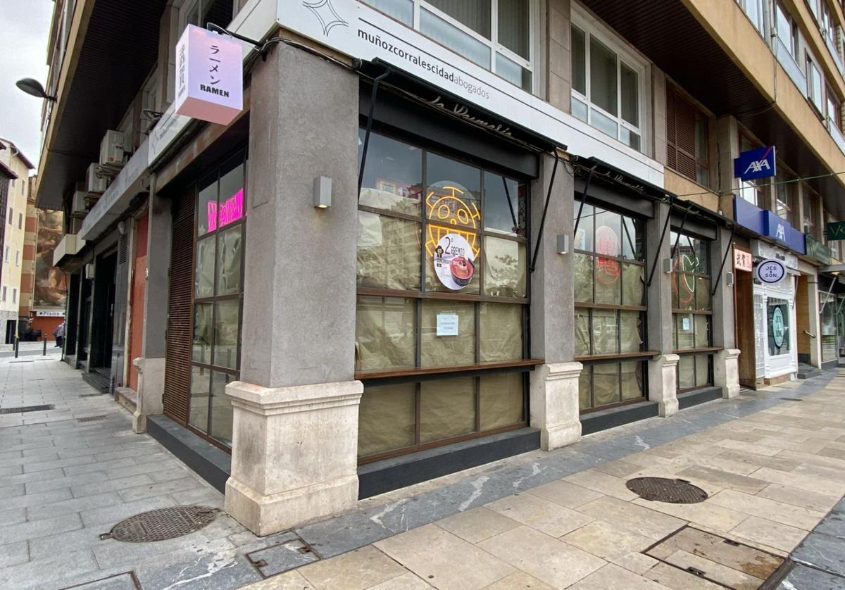 Fachada del próximo Buda Ramen de Burgos