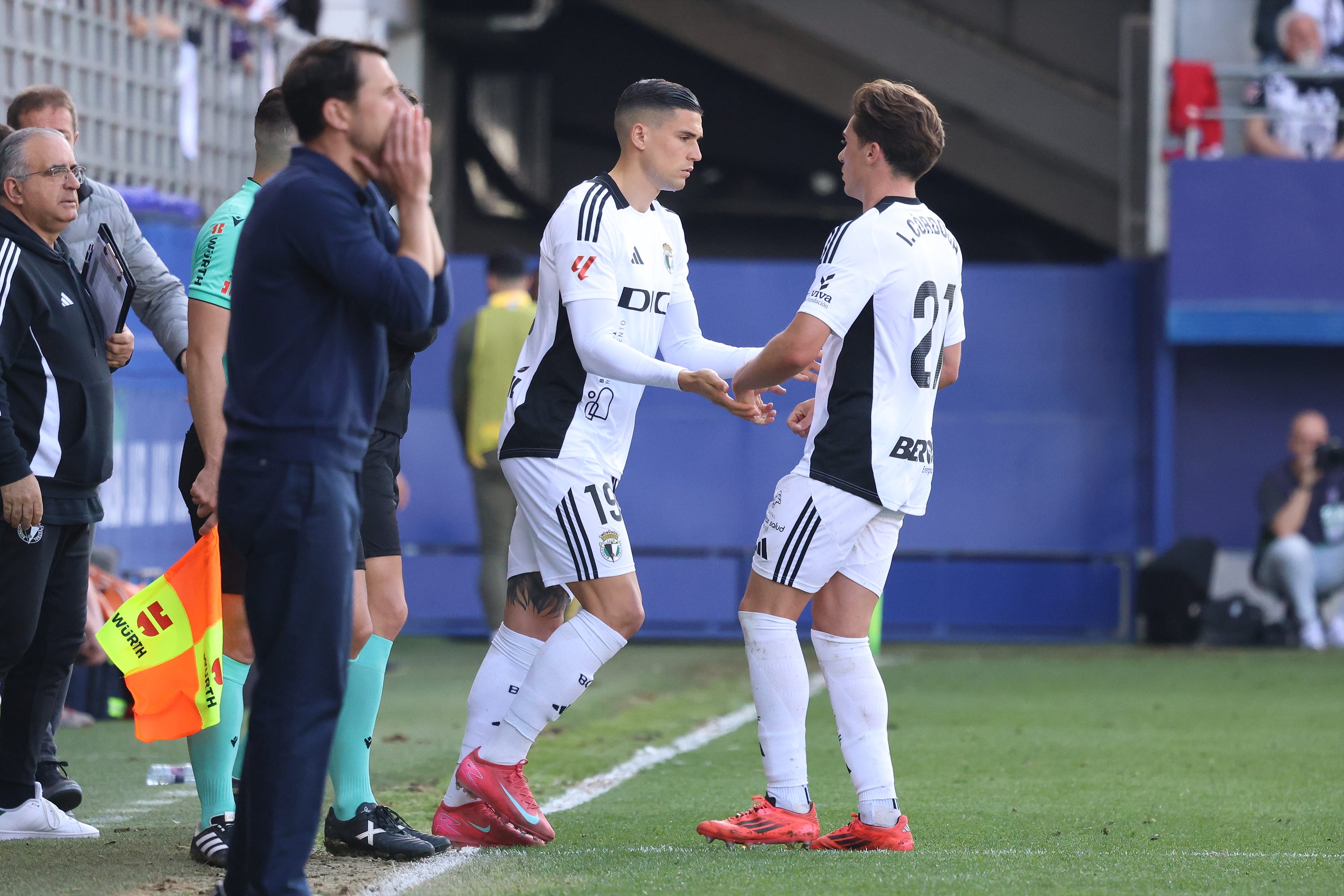 Así ha sido, en imágenes, la derrota del Burgos CF ante el Eibar