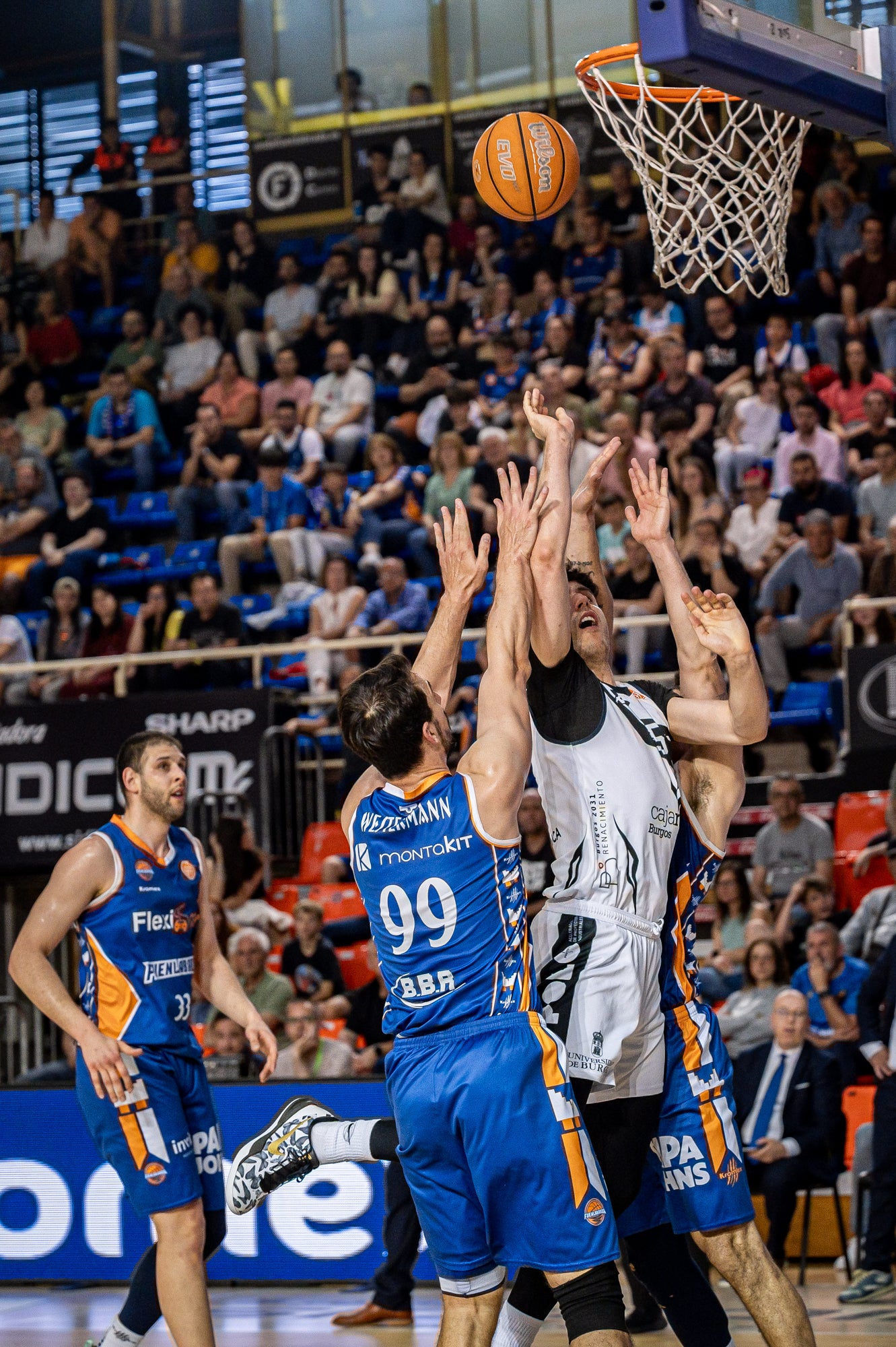 La derrota del Tizona en Fuenlabrada, en imágenes