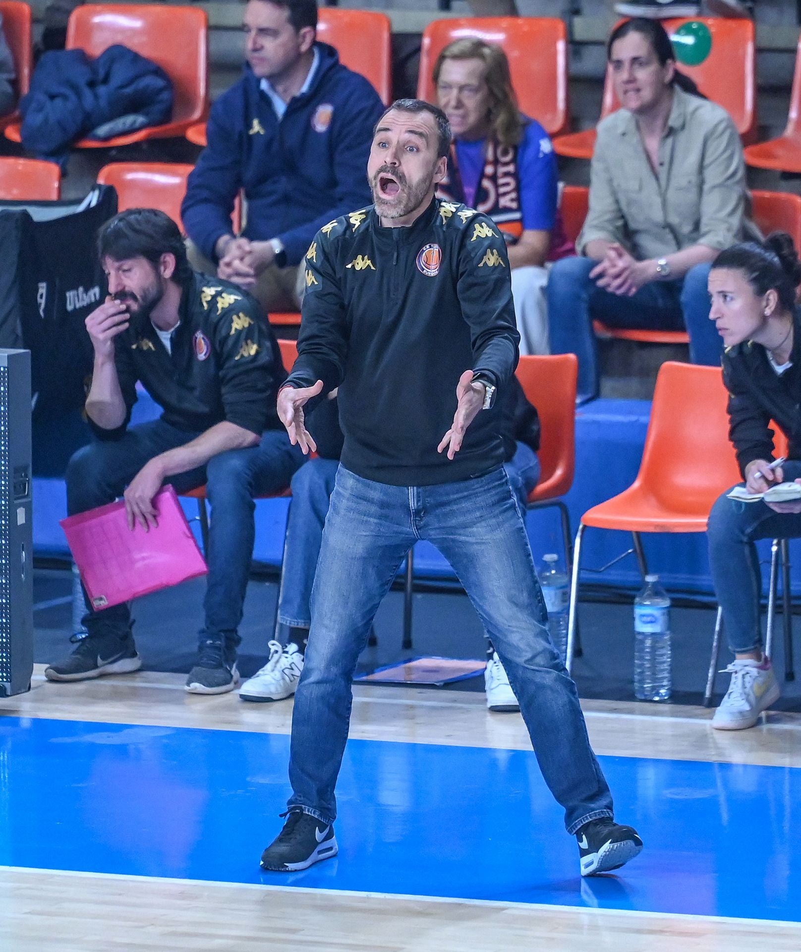 La despedida de playoffs del Tizona ante el Fuenlabrada, en imágenes