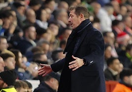 Luis Miguel Ramis, en el área técnica.