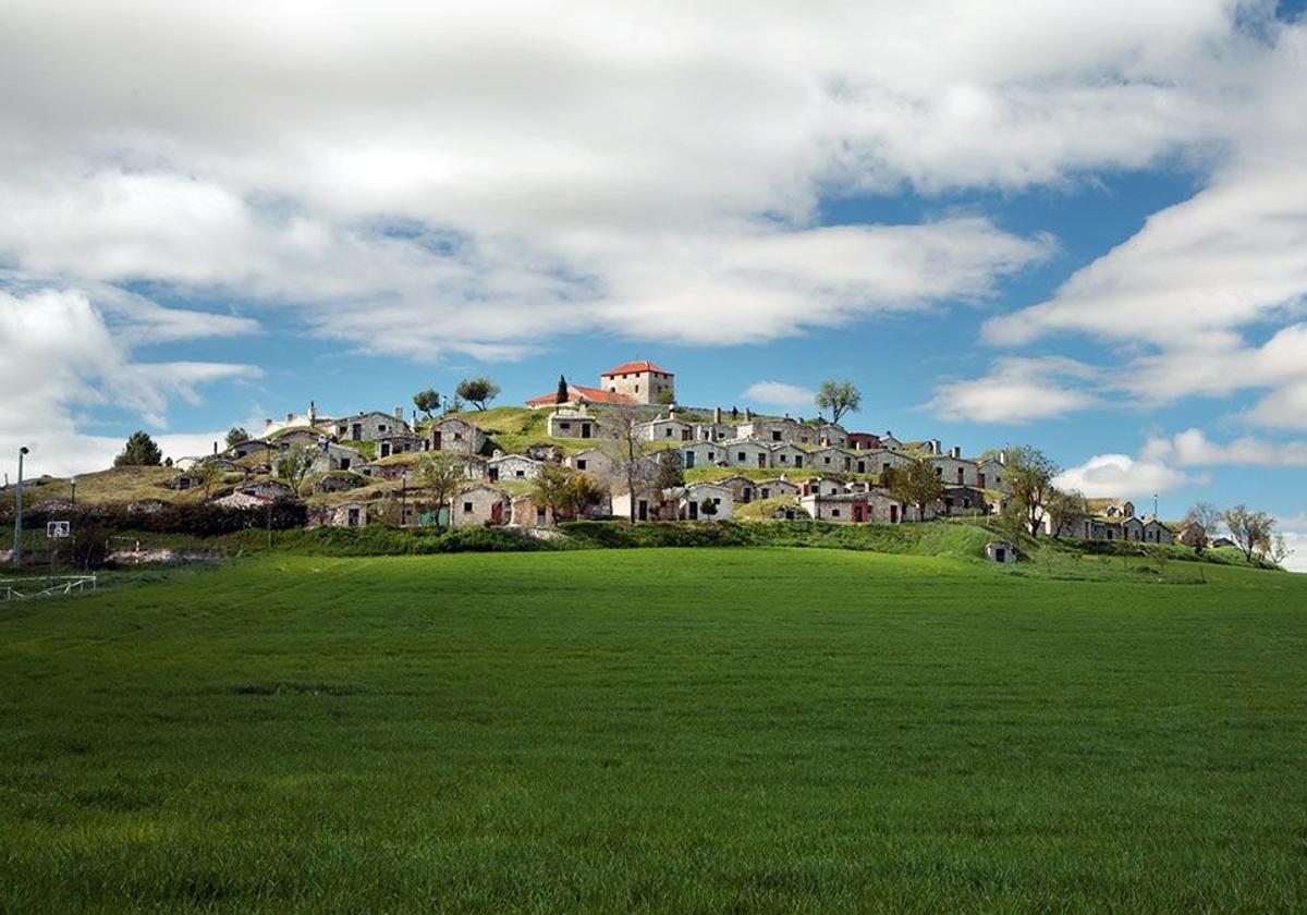 El pueblo de Burgos premiado por sus bodegas, en imágenes