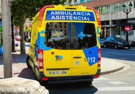 Foto de archivo de una ambulancia del servicio de emergencias de Castilla y León