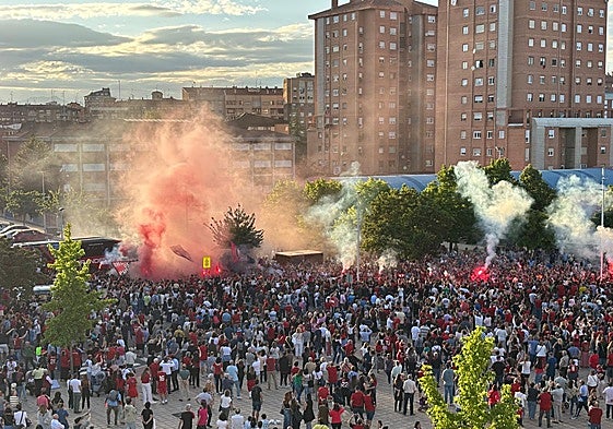 Centenares de personas asistieron a la fiesta del CD Mirandés