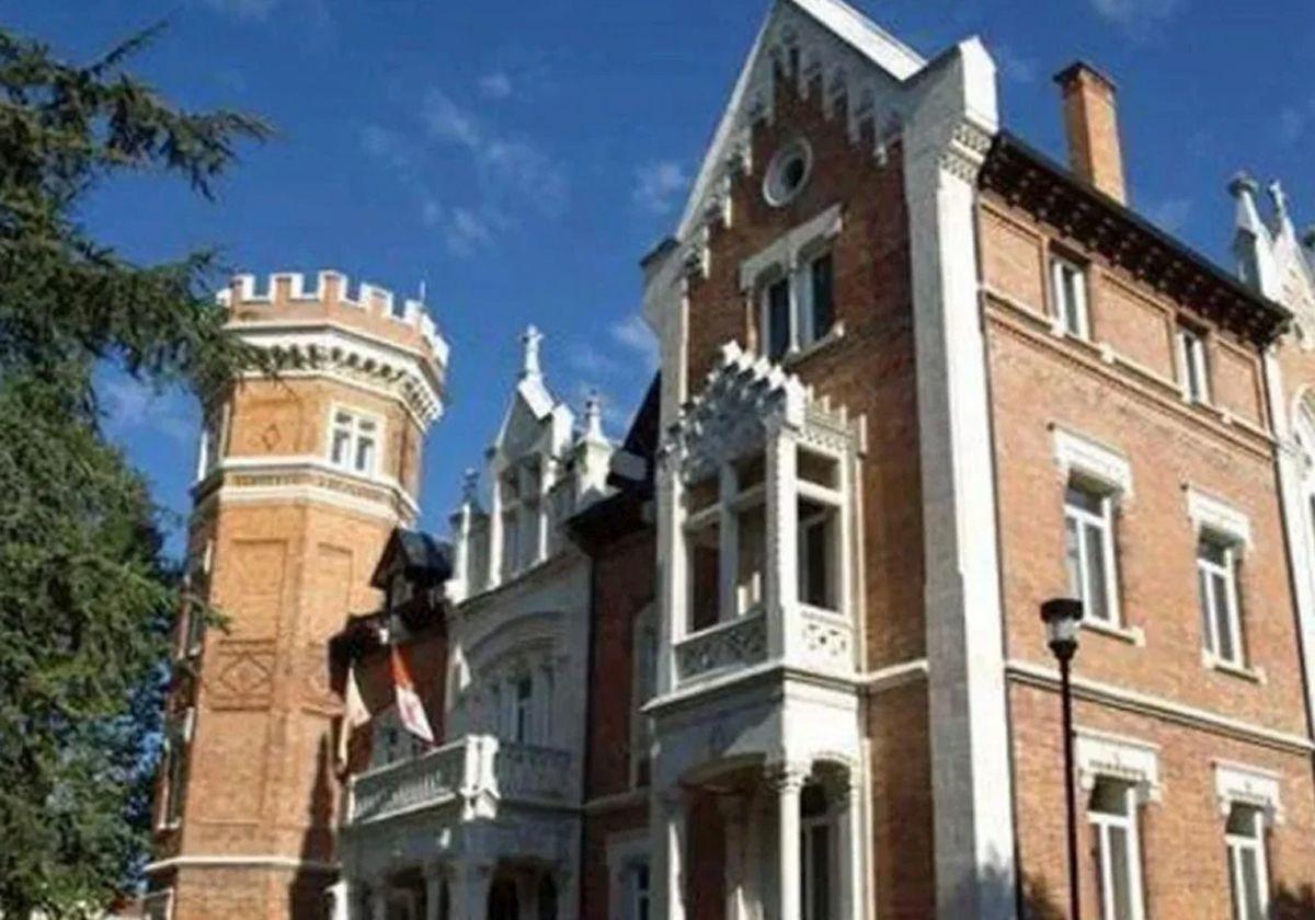 Palacio de la Isla.