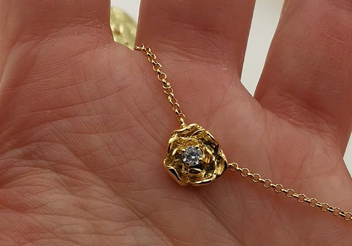 Imagen principal - El arte de crear joyas y la magia de transformarlas en tesoros eternos