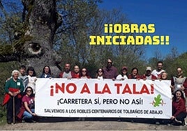 Concentración de la plataforma ciudadana 'Salvemos a los Robles Centenarios de Tolbaños de Abajo'.