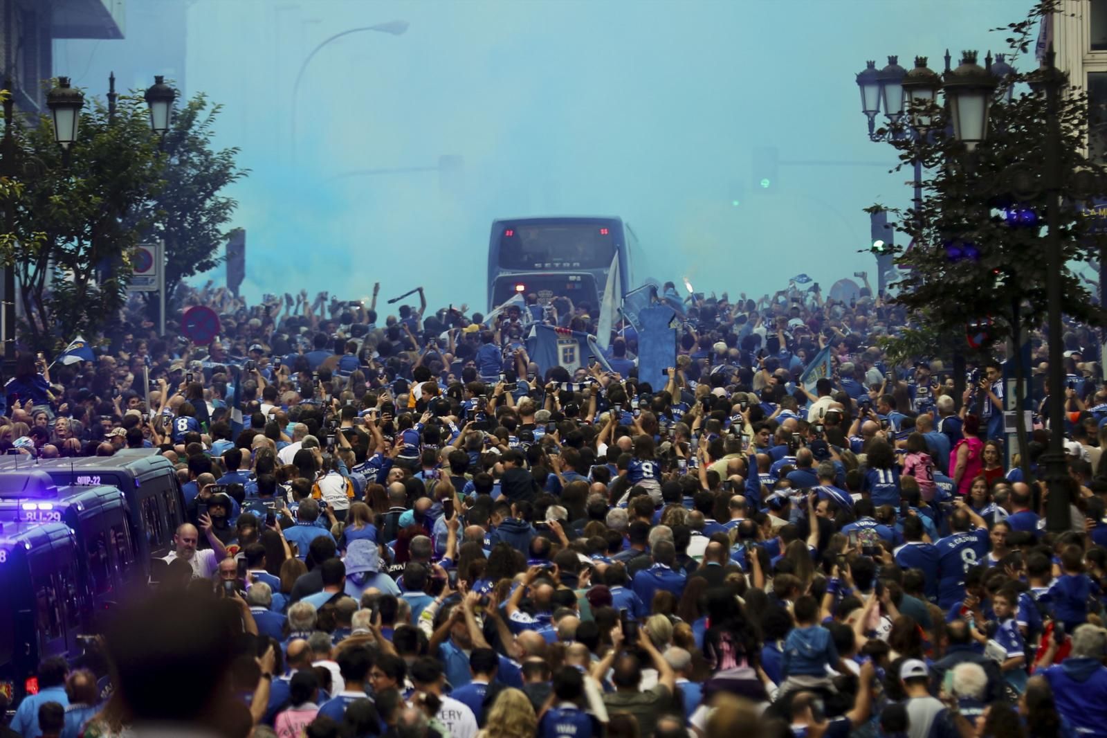 Las mejores imágenes del partido del Mirandés en Oviedo
