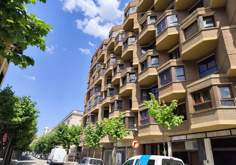 Calle Aparicio y Ruiz.
