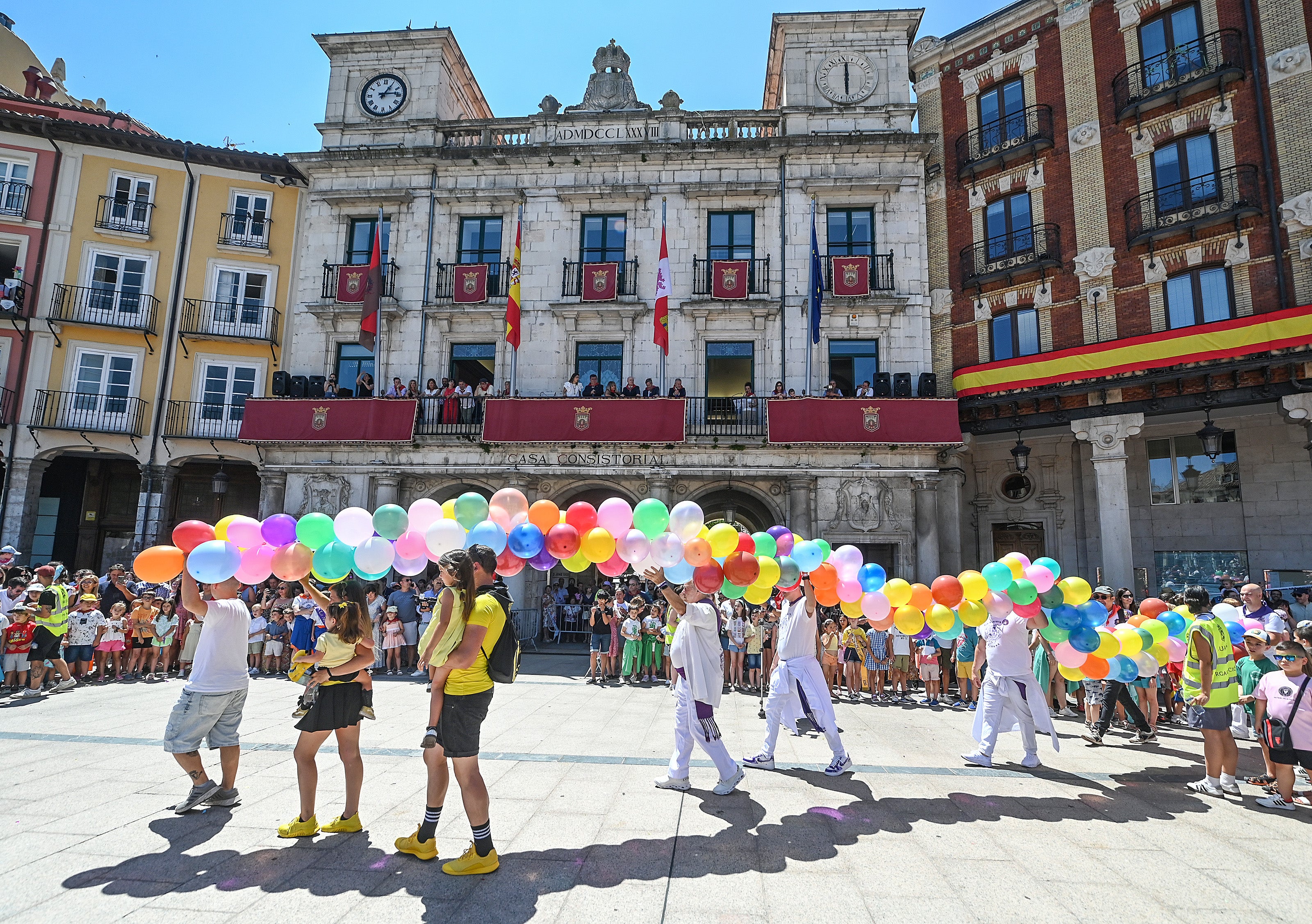 El pregón infantil de Sampedros, en imágenes