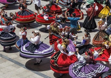 El homenaje a la jota aúna orgullo y tradición en Burgos