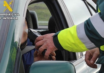 Acaba ante el juez en Burgos por provocar un accidente borracho y sin carnet de conducir