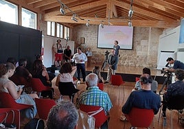 Taller del Programa Experiencias impartido en Covarrubias.