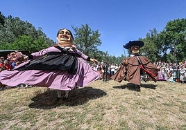 Buros apura las fiestas con el Día de las Peñas