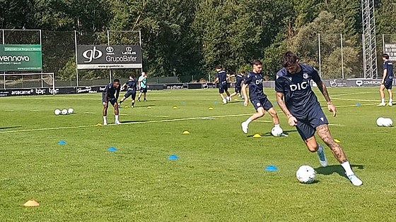 El Burgos CF se pone en marcha con 22 hombres de la primera plantilla y 7 del Promesas