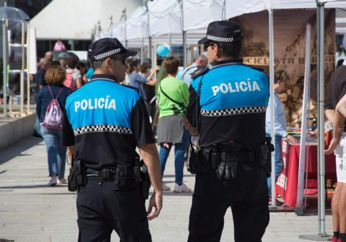 Imagen de archivo de agentes de Policía Local de Burgos.