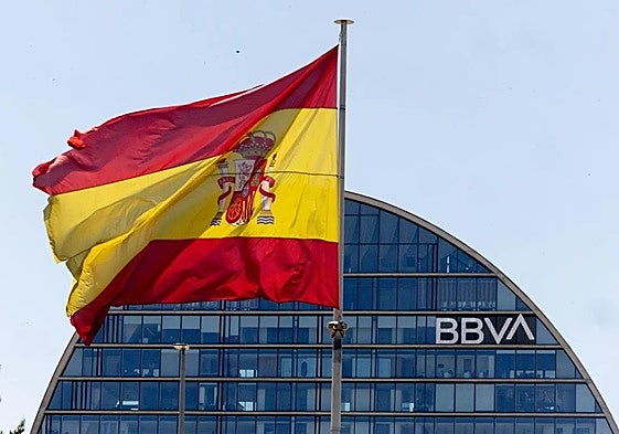 Fachada de la sede de BBVA en Madrid.