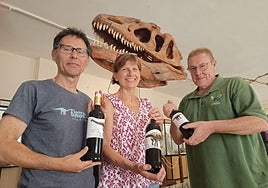 De izda. a dcha, Fidel Torcida, Ada Marcos y Gabriel García.