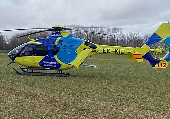 Imagen de archivo de un helicóptero de Sacyl.