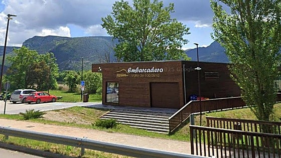 El embarcadero de Tobalina amplía su aparcamiento por 199.000 euros