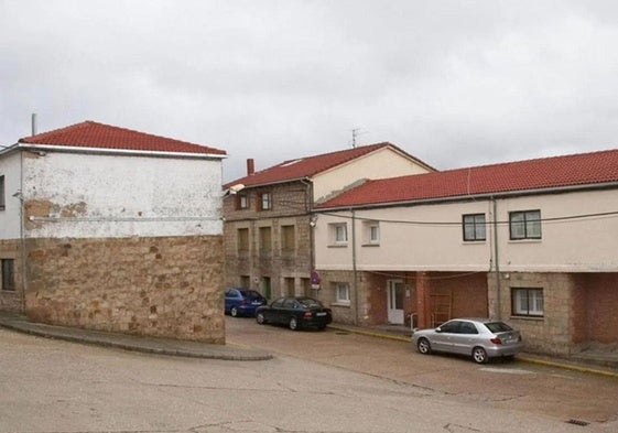 Casas de los maestros, ubicación del actual cuartel de la Guardia Civil.