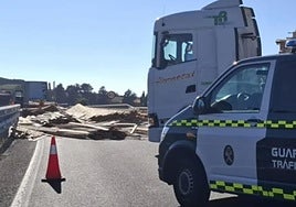 Carga del camión diseminada en la BU-30