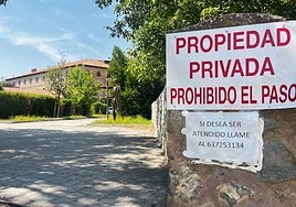 El monasterio, casi vacío, okupado por las cismáticas.