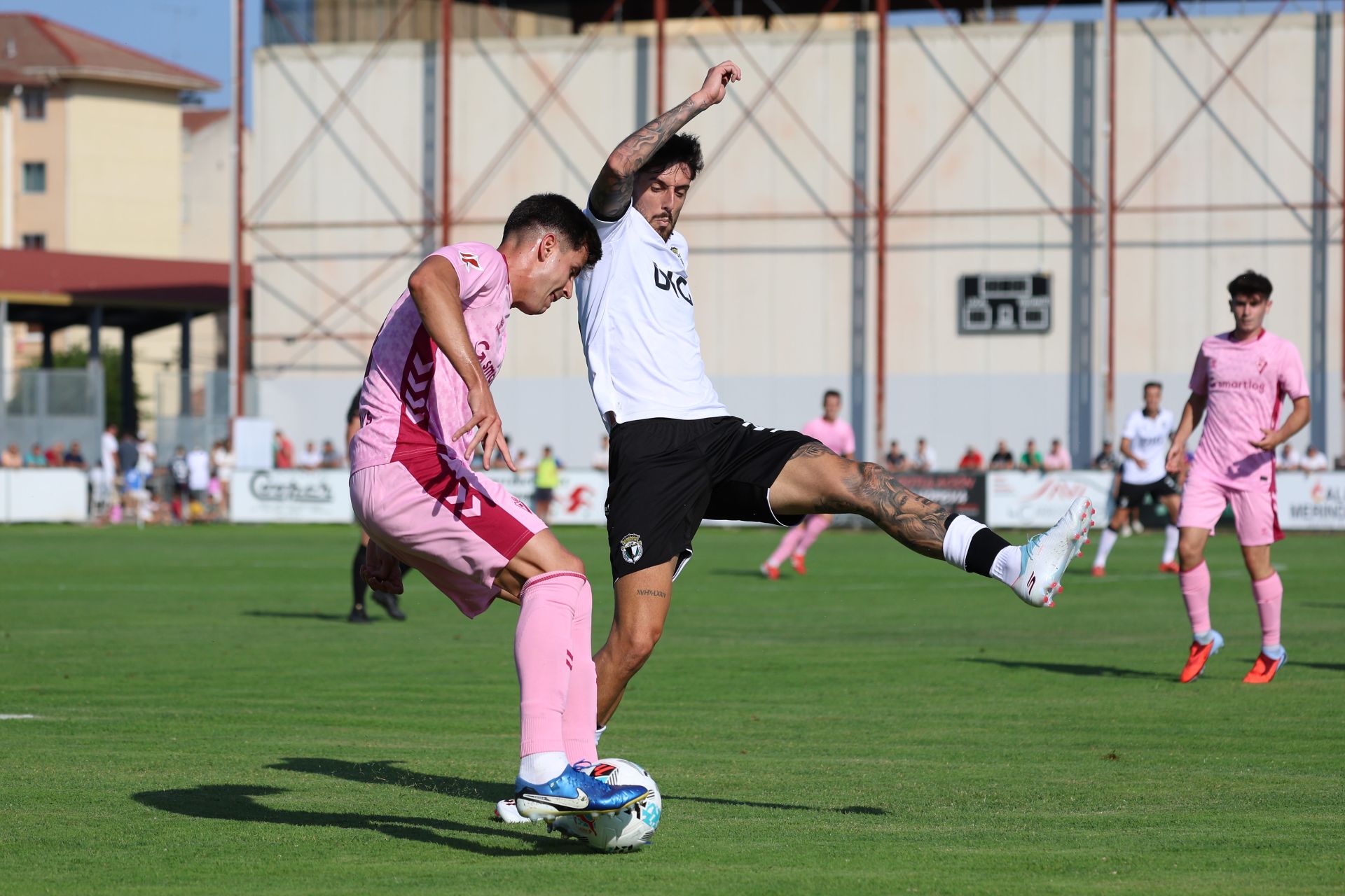 Todas las imágenes del tercer partido de pretemporada del Burgos CF