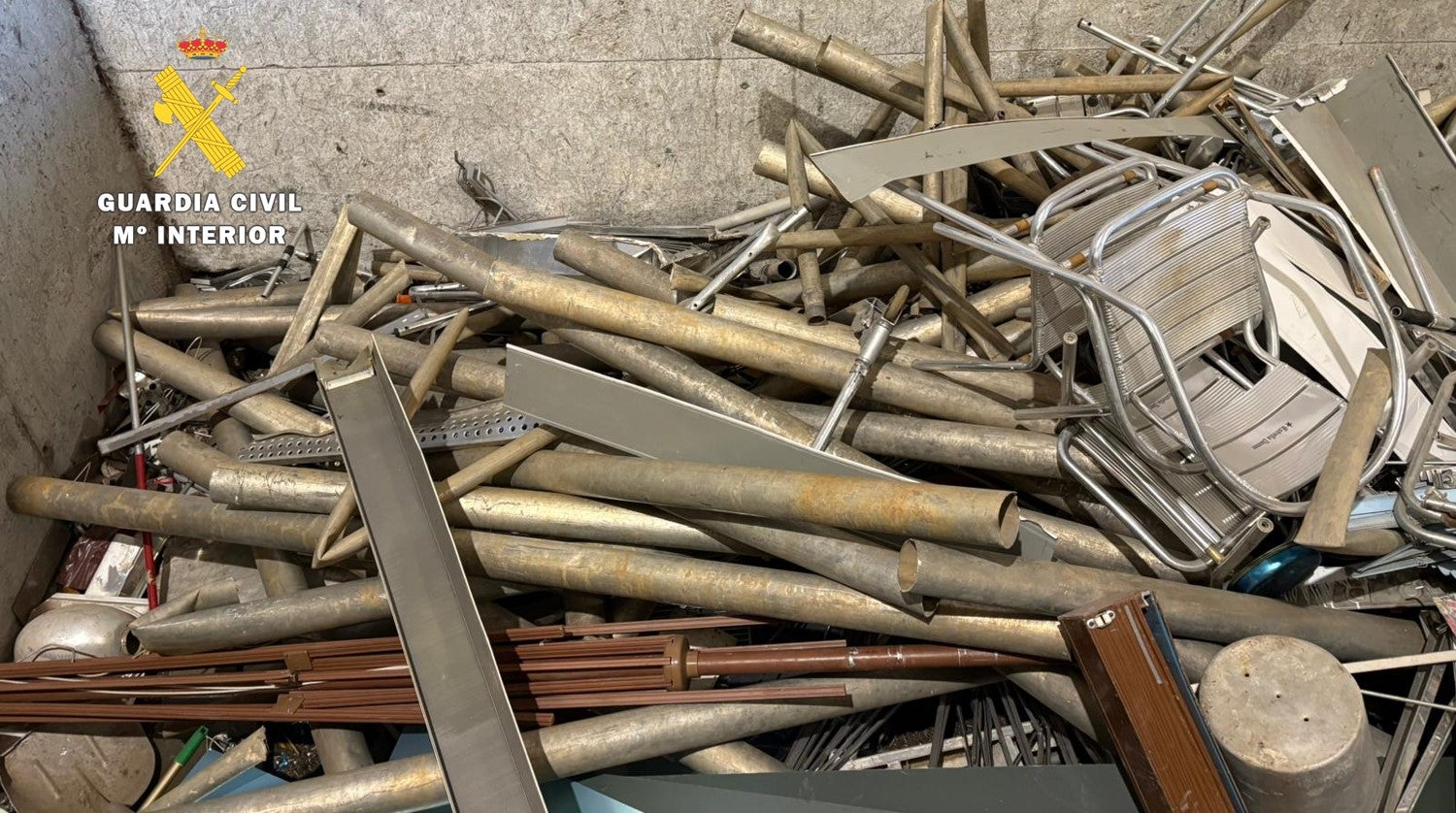 Imágen del material sustraido de una finca agrícola