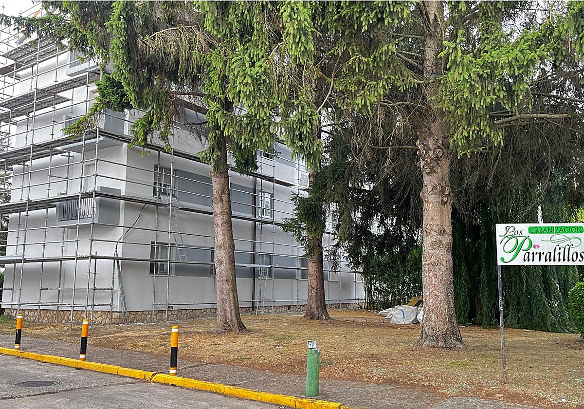 Obras en las urbanizaciones de Parralillos.
