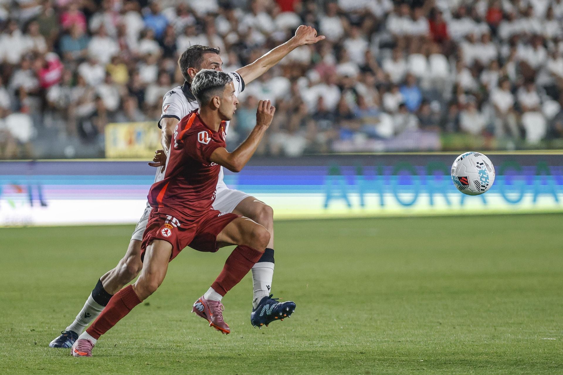 Todas las imágenes del primer derbi entre el Burgos CF y la CyD Leonesa