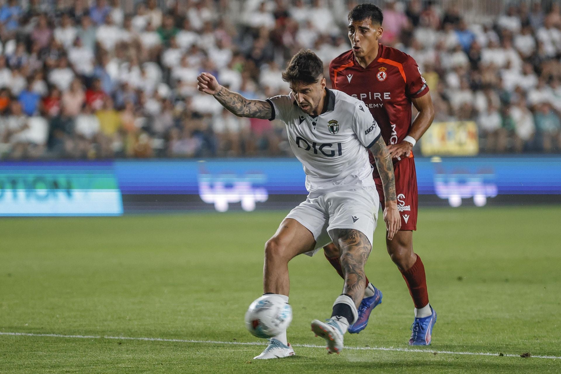 Todas las imágenes del primer derbi entre el Burgos CF y la CyD Leonesa