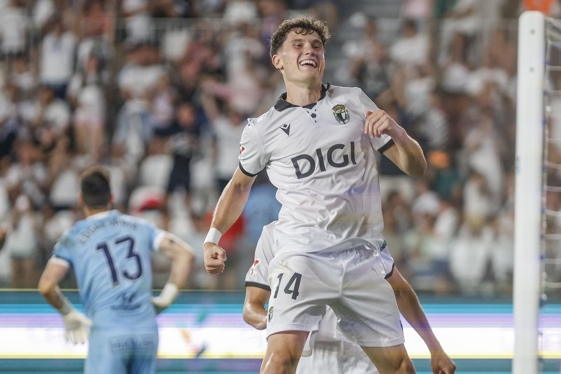 Todas las imágenes del primer derbi entre el Burgos CF y la CyD Leonesa