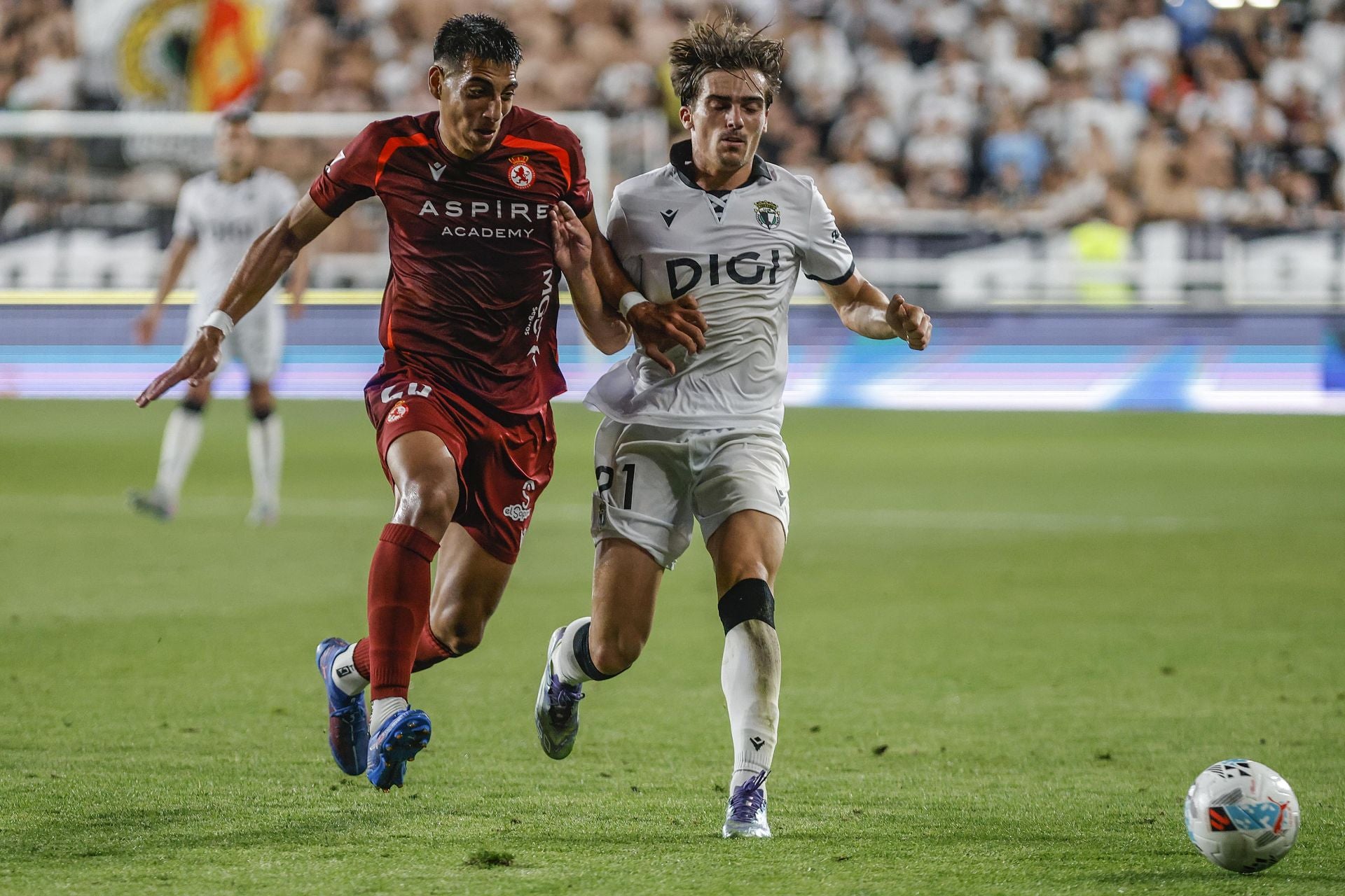 Todas las imágenes del primer derbi entre el Burgos CF y la CyD Leonesa