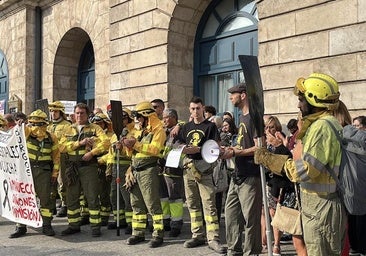 Bomberos forestales reclaman en Burgos sus «derechos laborales» y categoría profesional