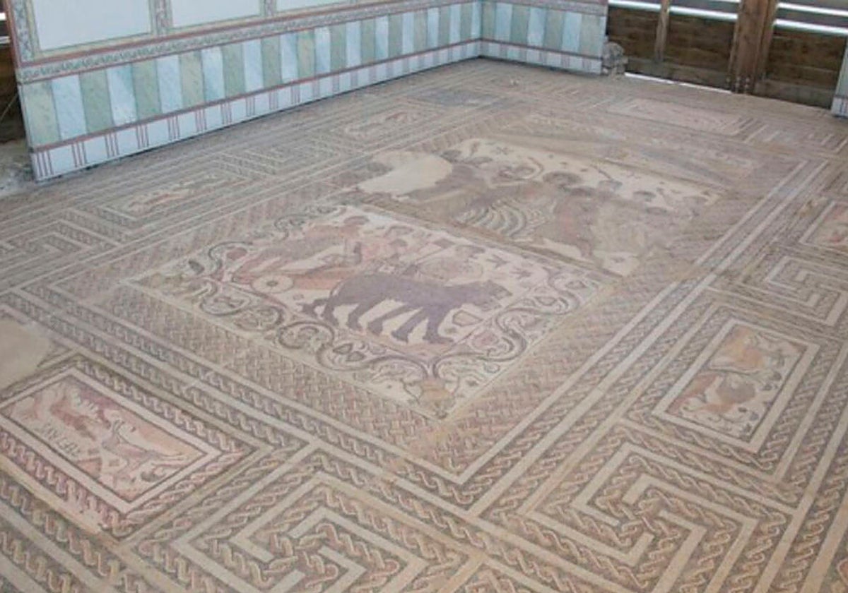 Mosaico de la la villa romana en Baños de Valdearados.