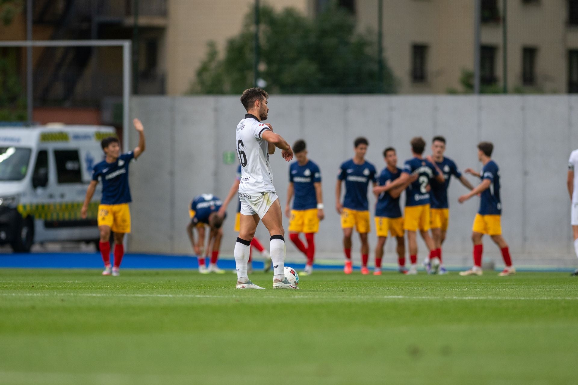 El partido del Burgos CF en Andorra, en imágenes