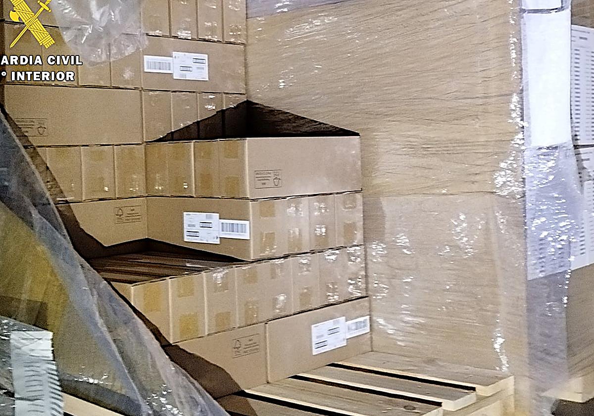 Imagen principal - Mercancía robada en Burgos.