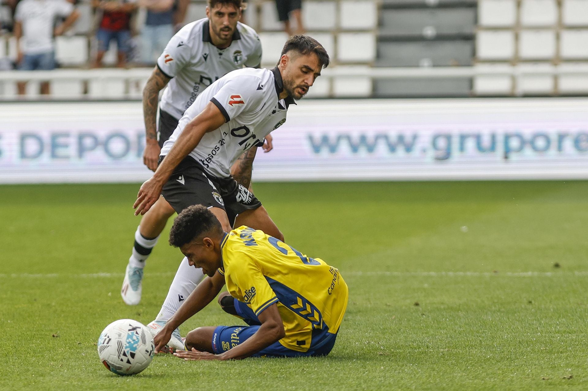 El Burgos CF - UD Las Palmas, en imágenes