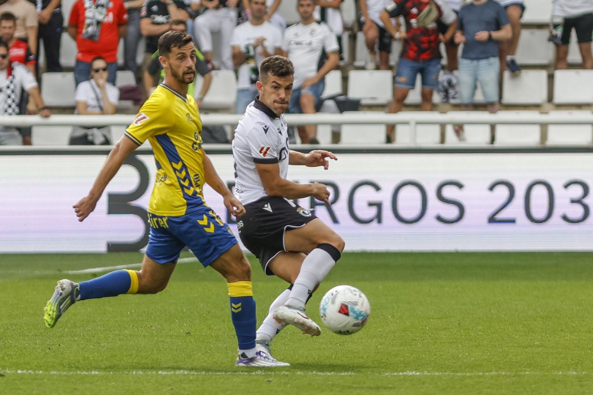 El Burgos CF - UD Las Palmas, en imágenes
